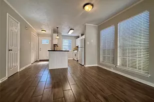 2030 Plantation Dr, Conroe, TX 77301 - Photo 8