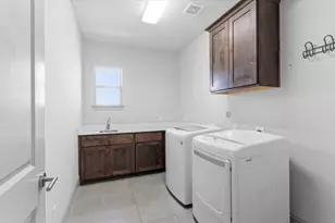 19 Gracenote Pl, Tomball, TX 77375 - Photo 38