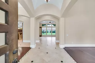 9120 Kenilworth St, Houston, TX 77024 - Photo 6