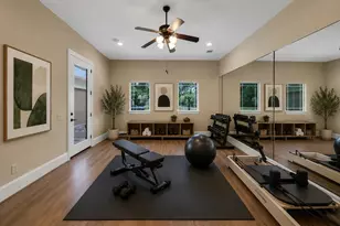 9120 Kenilworth St, Houston, TX 77024 - Photo 30