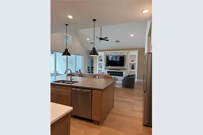 9911 Deep Water Drive, Missouri City, TX 77459 - Photo 16