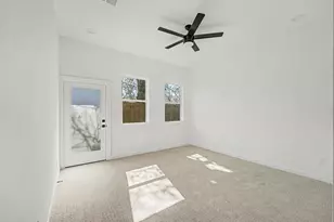 5034 Pershing St, Houston, TX 77033 - Photo 26