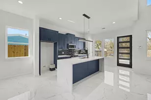 5034 Pershing St, Houston, TX 77033 - Photo 12