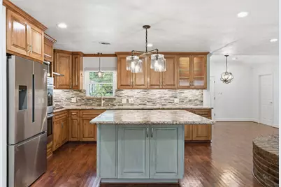 1320 Woodvine Drive, Houston, TX 77055 - Photo 6