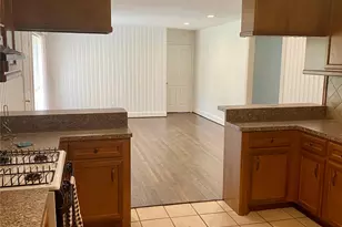 215 Bizerte St, Houston, TX 77022 - Photo 18