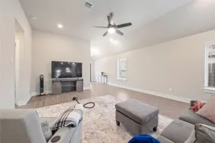 10521 Preserve Wy, Conroe, TX 77385 - Photo 8