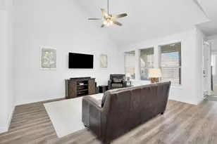 440 Flowering Lotus Ct, Conroe, TX 77318 - Photo 14