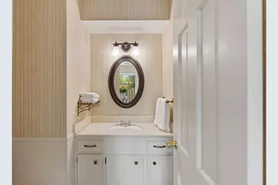 14535 Carolcrest Drive, Houston, TX 77079 - Photo 12