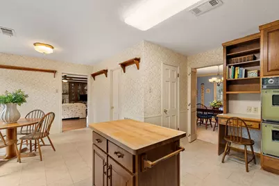 14535 Carolcrest Drive, Houston, TX 77079 - Photo 16