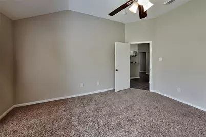 2222 Friarwood Trail, Houston, TX 77339 - Photo 10