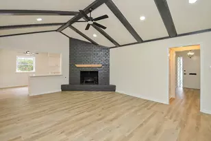 10623 Longmont Dr, Houston, TX 77042 - Photo 18