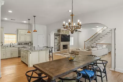 1302 Antoine Drive #A, Houston, TX 77055 - Photo 4