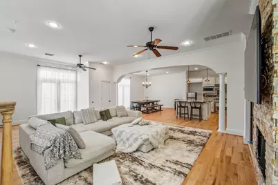 1302 Antoine Drive #A, Houston, TX 77055 - Photo 6