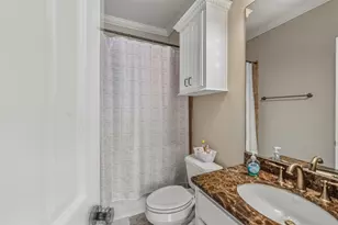 1302 Antoine Dr, Houston, TX 77055 - Photo 16