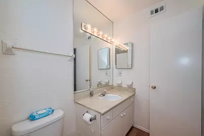 12633 Memorial Drive #250, Houston, TX 77024 - Photo 12