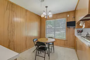 2011 Glendale St, Liberty, TX 77575 - Photo 14