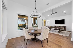 2105 Bennet Ct, Conroe, TX 77384 - Photo 14