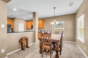 2710 Taos Tr, Deer Park, TX 77536 - Photo 10