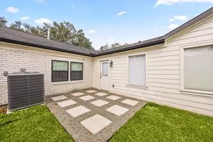 2501 Briarhurst Dr, Houston, TX 77057 - Photo 34