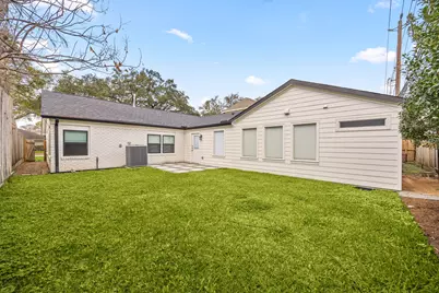 2501 Briarhurst Drive, Houston, TX 77057 - Photo 36