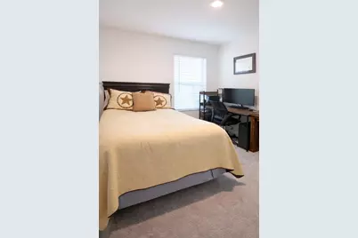 9018 Burnet Bay Court, Baytown, TX 77521 - Photo 16