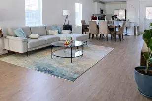 9018 Burnet Bay Ct, Baytown, TX 77521 - Photo 4