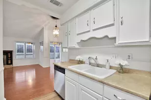 7619 Lemma Dr, Houston, TX 77041 - Photo 20