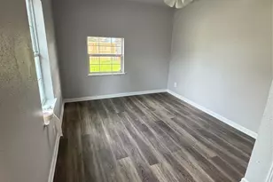 4412 Denmark St, Houston, TX 77016 - Photo 4