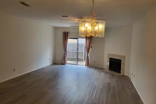 7649 Cambridge St, Houston, TX 77054 - Photo 2