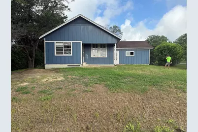 1515 Moulton Street, Shiner, TX 77984 - Photo 18