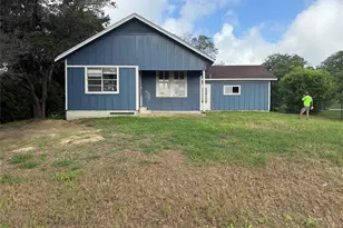 1515 Moulton St, Shiner, TX 77984 - Photo 18