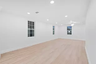 3619 Ave S, Galveston, TX 77550 - Photo 12