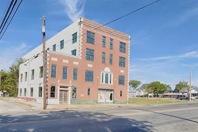 607 Lyons Avenue, Schulenburg, TX 78956 - Photo 2