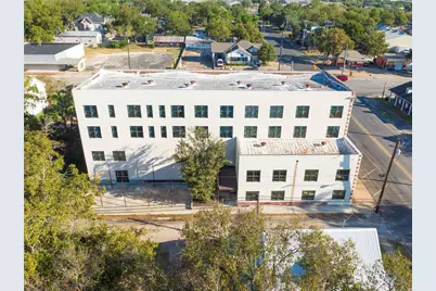 607 Lyons Avenue, Schulenburg, TX 78956 - Photo 8