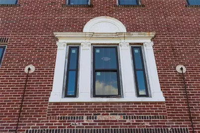 607 Lyons Avenue, Schulenburg, TX 78956 - Photo 4