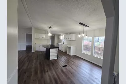 210 S Southwind Trails, Cleveland, TX 77328 - Photo 8