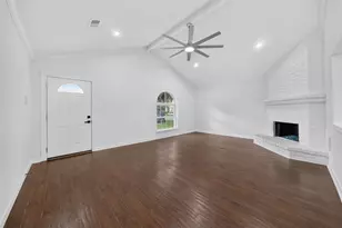 911 Golden W Dr, Katy, TX 77450 - Photo 6
