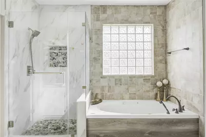 102 River Oaks Drive, Lake Jackson, TX 77566 - Photo 28