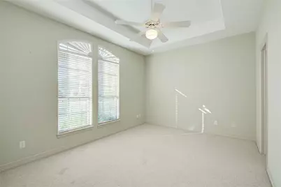 102 River Oaks Drive, Lake Jackson, TX 77566 - Photo 10