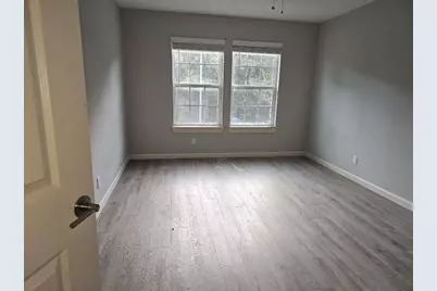 5802 Twisted Pine Court #E, Houston, TX 77039 - Photo 6