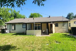 9711 Aguila St, Houston, TX 77013 - Photo 18