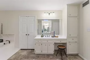 1415 River Oaks Dr, Huntsville, TX 77340 - Photo 18