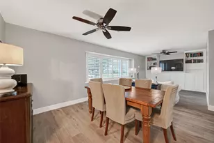 8106 Twin Hills Dr, Houston, TX 77071 - Photo 8