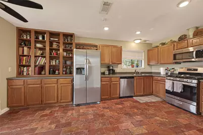 13739 Kensington Place, Houston, TX 77034 - Photo 10