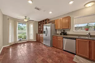 13739 Kensington Pl, Houston, TX 77034 - Photo 12