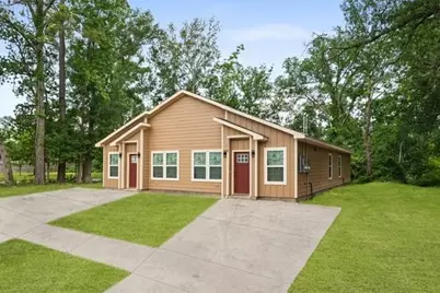 9303 Firnat Street, Houston, TX 77016 - Photo 2