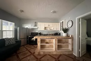 15 Stiles St, Houston, TX 77011 - Photo 6