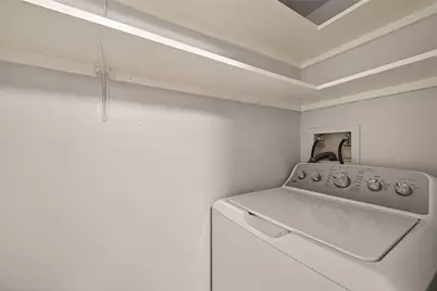 3525 Sage Road #1405, Houston, TX 77056 - Photo 20