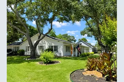 7803 Meadowglen Lane, Houston, TX 77063 - Photo 2