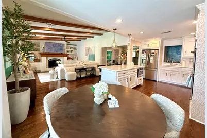 7803 Meadowglen Lane, Houston, TX 77063 - Photo 4
